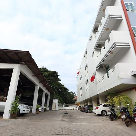 The One Phetchabun Aparthotel Buitenkant foto