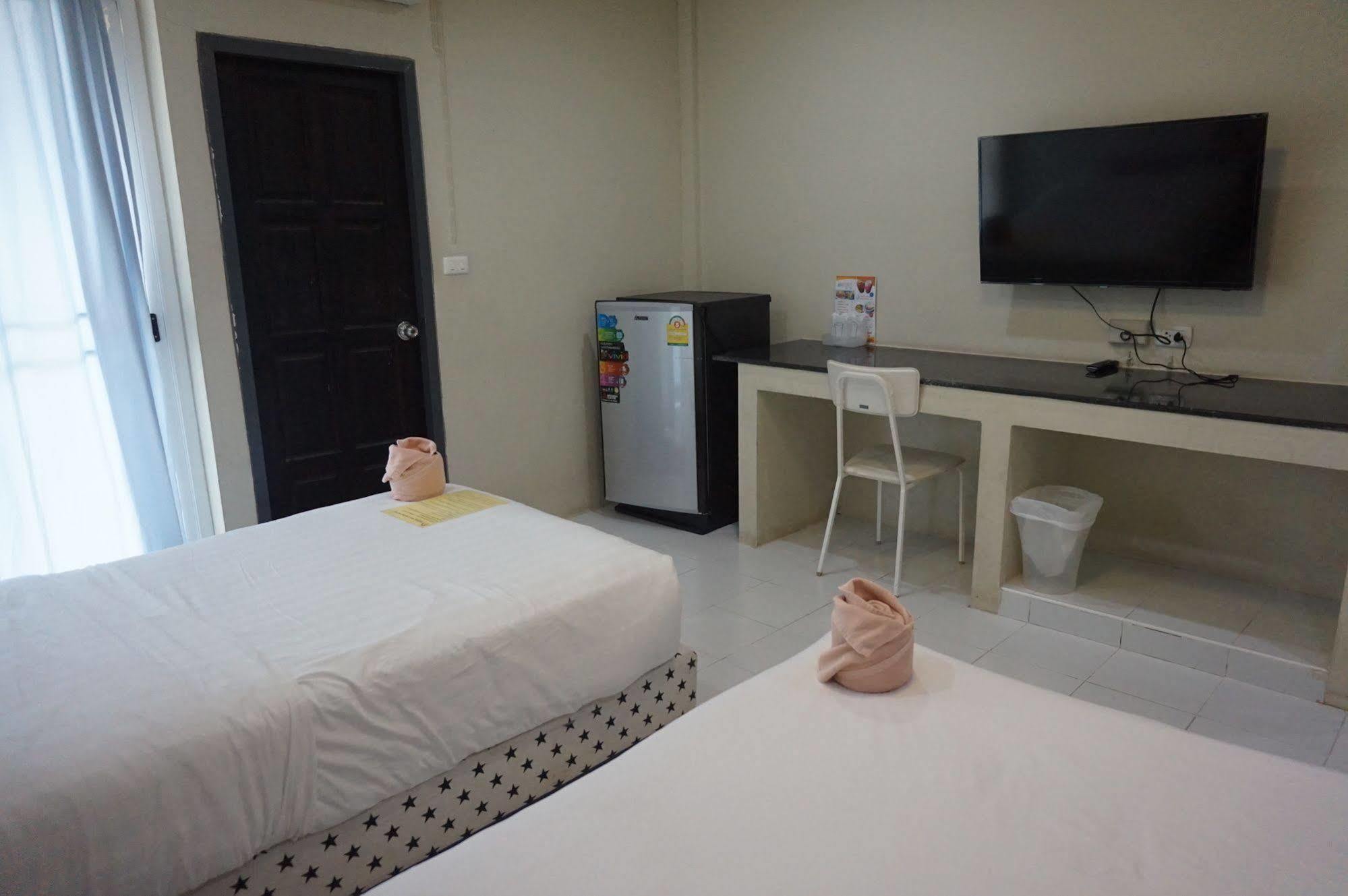 The One Phetchabun Aparthotel Buitenkant foto